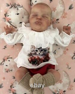 Wee Mouse By Laura Lee Eagles 9 Inch Reborn Baby Doll Comes With Her Own Bed